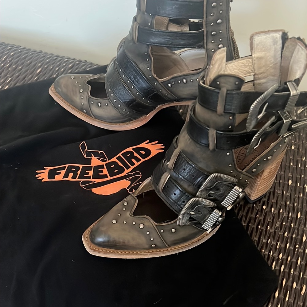 Freebird Black Heeled Boots with Strappy Design - Picture 8 of 9